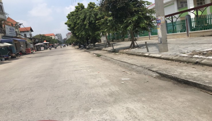 Bán đất Cổ Điển, Hải Bối Đông Anh ô tô, phân lô, kinh doanh DT 189m2, MT 10.50m giá 8.5 tỷ
